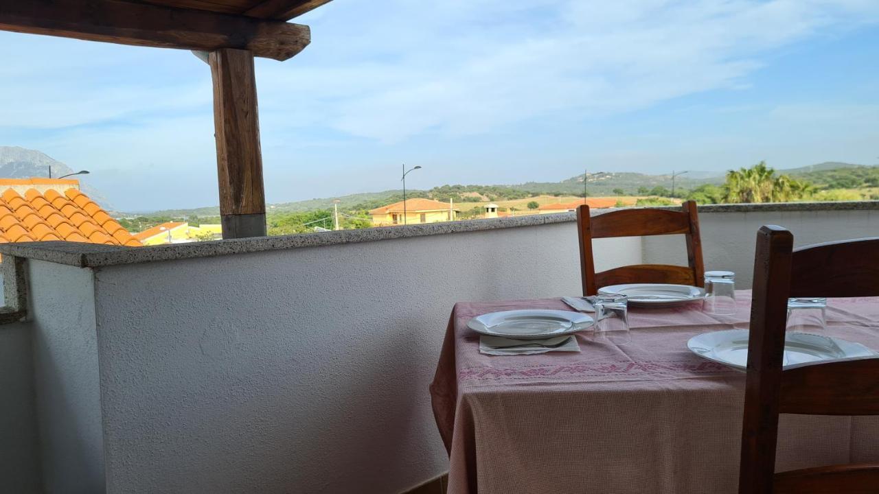 Appartamenti Bella Vista Su Tavolara Porto San Paolo  Dış mekan fotoğraf