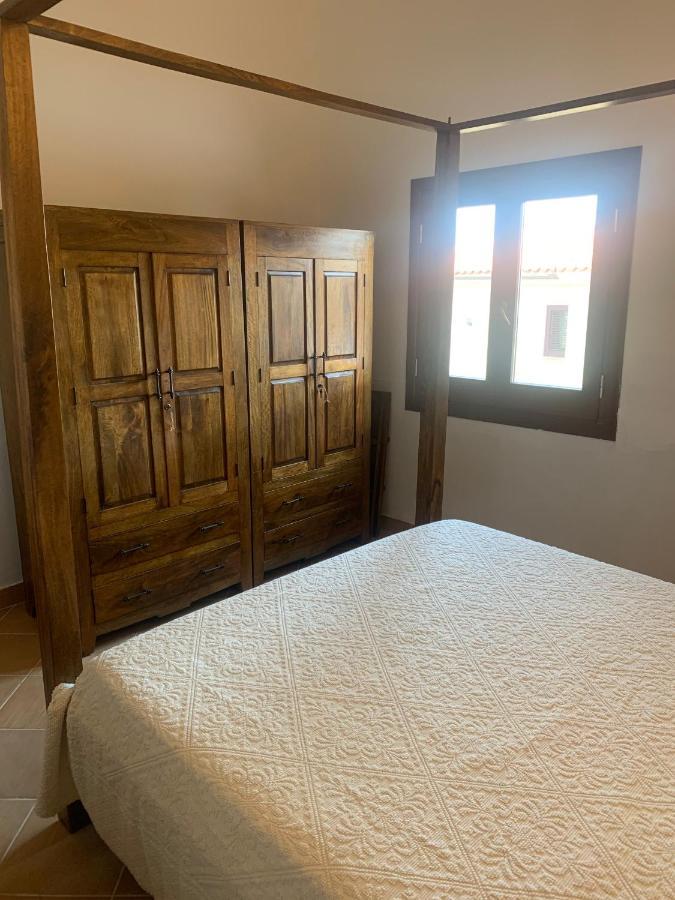 Appartamenti Bella Vista Su Tavolara Porto San Paolo  Dış mekan fotoğraf
